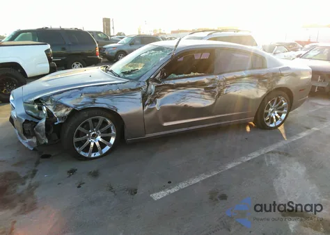 2013 Dodge Charger Se from USA, damaged, VIN 2C3CDXBG4DH638651